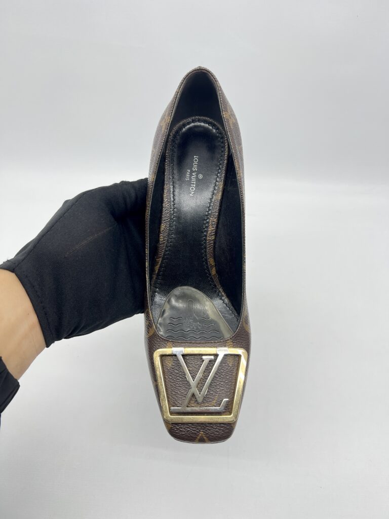 Louis Vuitton Madeleine Pump Monogram GHW