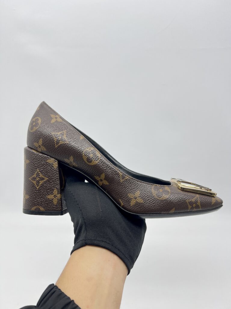 Louis Vuitton Madeleine Pump Monogram GHW