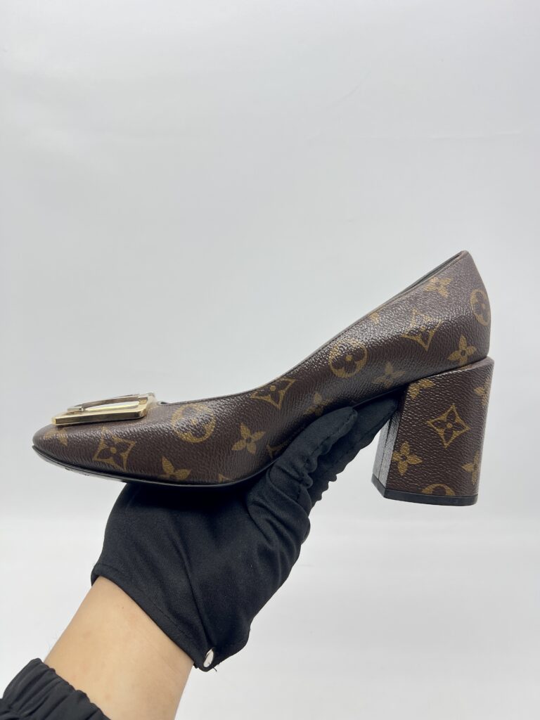 Louis Vuitton Madeleine Pump Monogram GHW