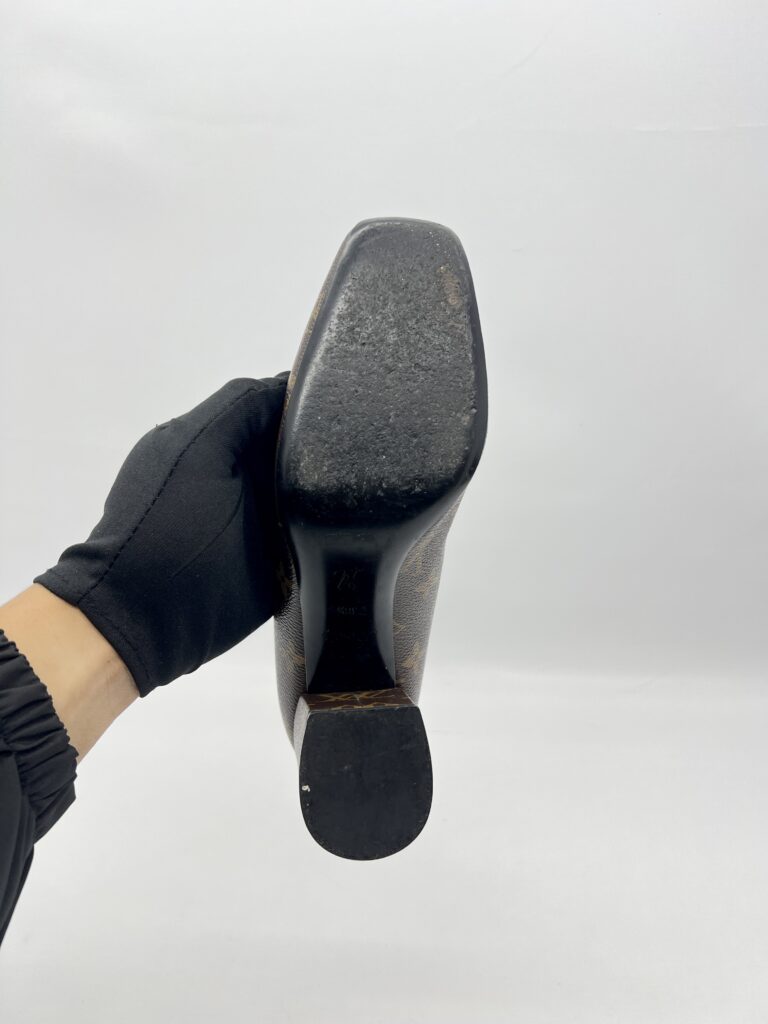 Louis Vuitton Madeleine Pump Monogram GHW