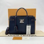 Louis Vuitton Twist Tote Black Epi SHW