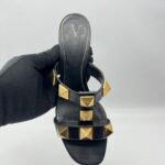 Valentino Roman Stud Chunky Black/Nero GHW
