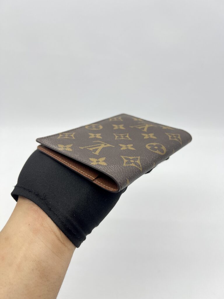 Louis Vuitton Passport Cover Monogram