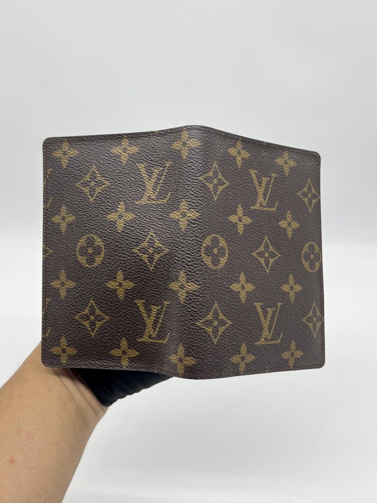 Louis Vuitton Passport Cover Monogram