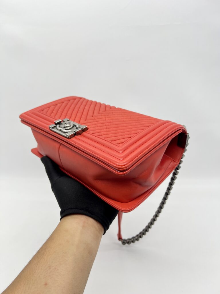 Chanel Boy 25 Chevron Red RHW