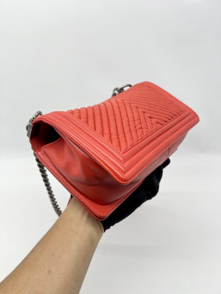 Chanel Boy 25 Chevron Red RHW