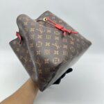Louis Vuitton Neo Noe MM Monogram Coquelicot GHW