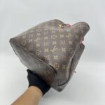 Louis Vuitton Neo Noe MM Monogram Coquelicot GHW