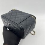Chanel Vanity Caviar Black GHW