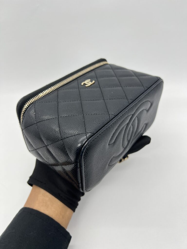 Chanel Vanity Caviar Black GHW