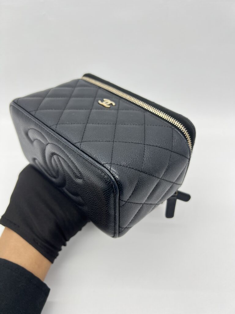 Chanel Vanity Caviar Black GHW