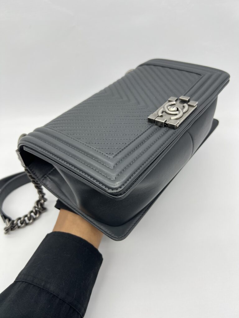 Chanel Boy 25 Chevron Grey RHW