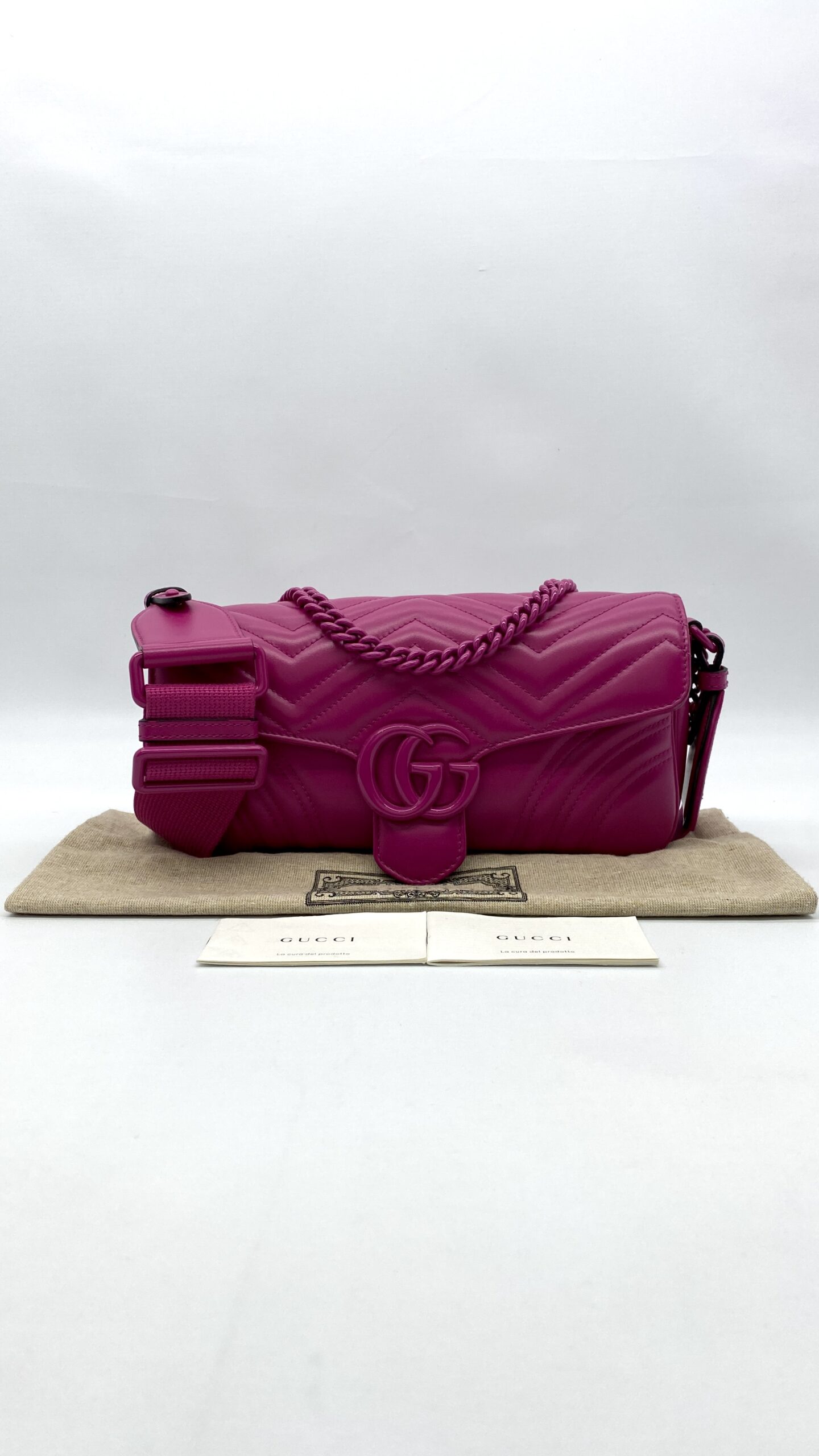 Gucci GG Marmount Shoulder All Fucshia
