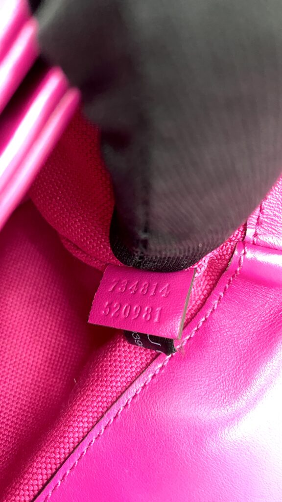 Gucci GG Marmount Shoulder All Fucshia