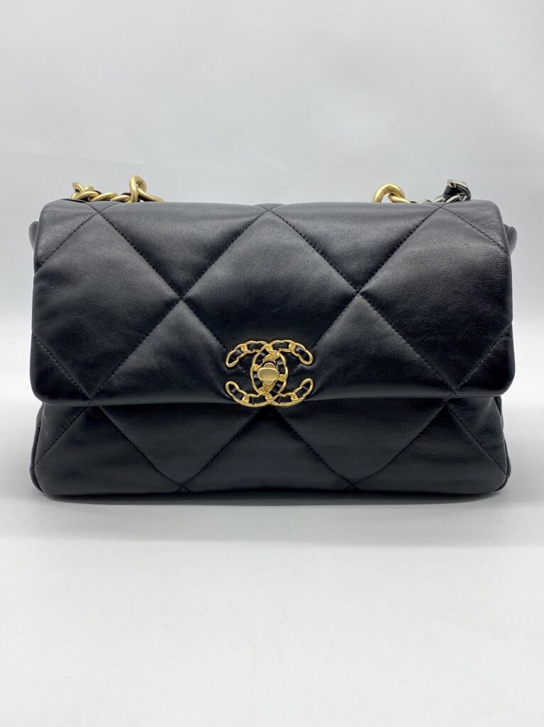 Chanel C19 Large Black
