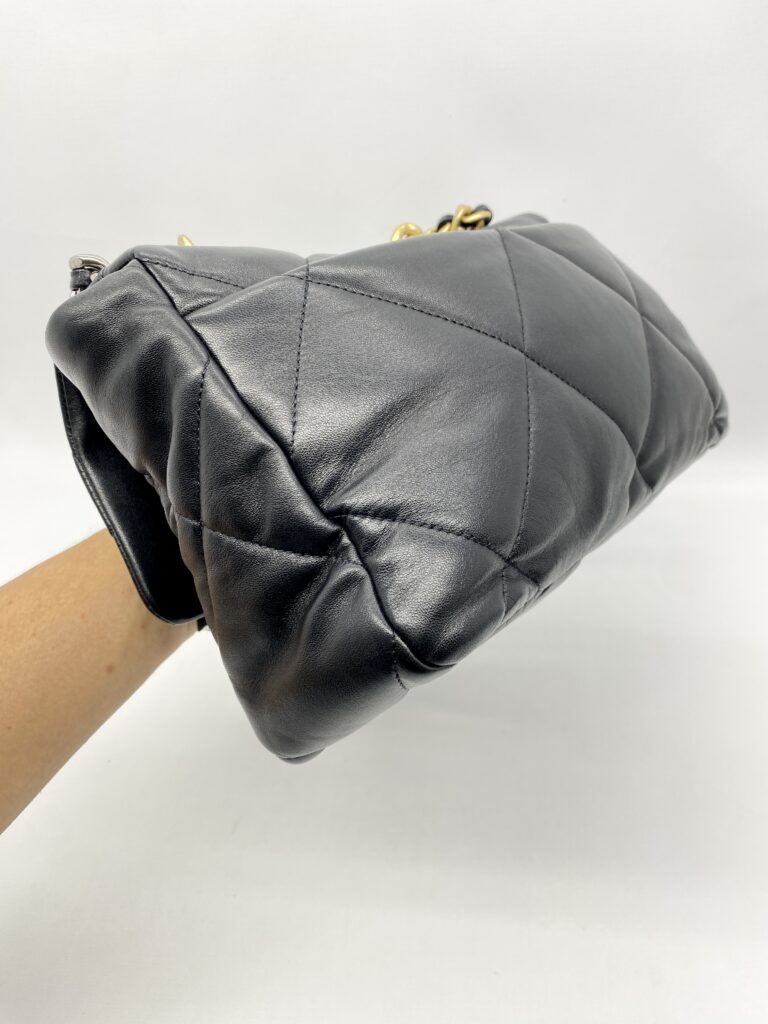 Chanel C19 Large Black