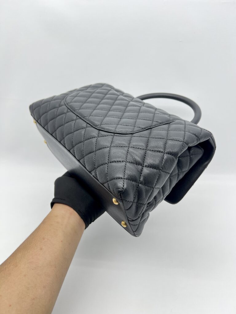 Chanel Coco Handle Large Caviar Black GHW