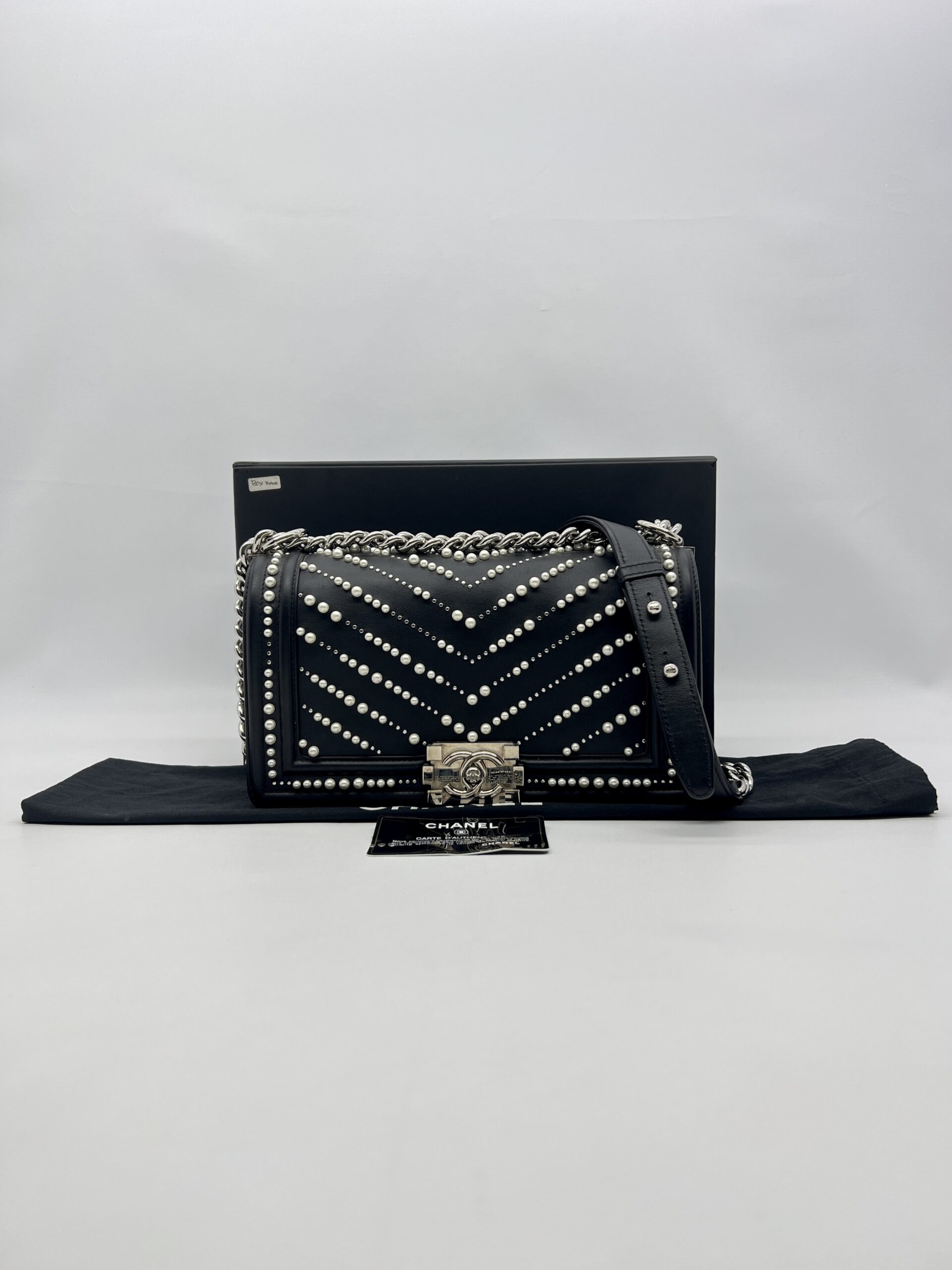 Chanel Boy 25 Lambskin Pearl Black SHW