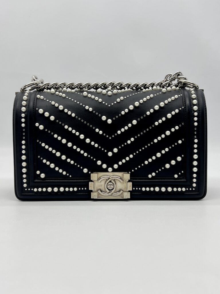 Chanel Boy 25 Lambskin Pearl Black SHW