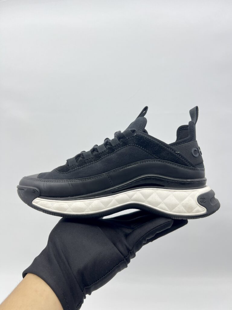 Chanel CC Sneakers Black