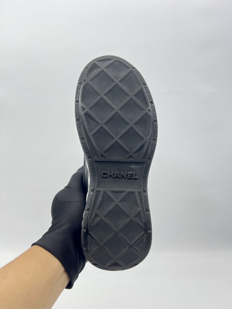 Chanel CC Sneakers Black
