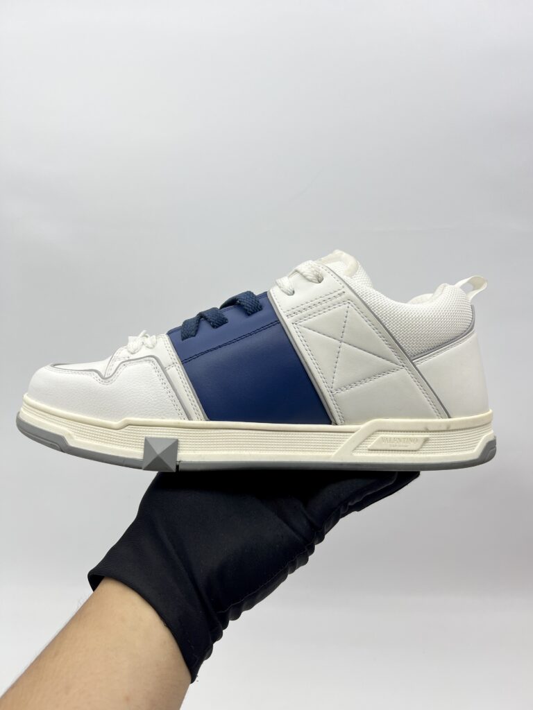 Valentino V Logo Open Skate White Blue