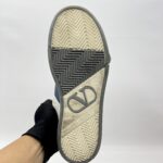 Valentino V Logo Open Skate White Blue