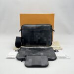 Louis Vuitton Trio Messenger Damoflage Black