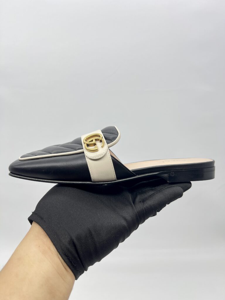 Gucci GG Slide Sandal Black White