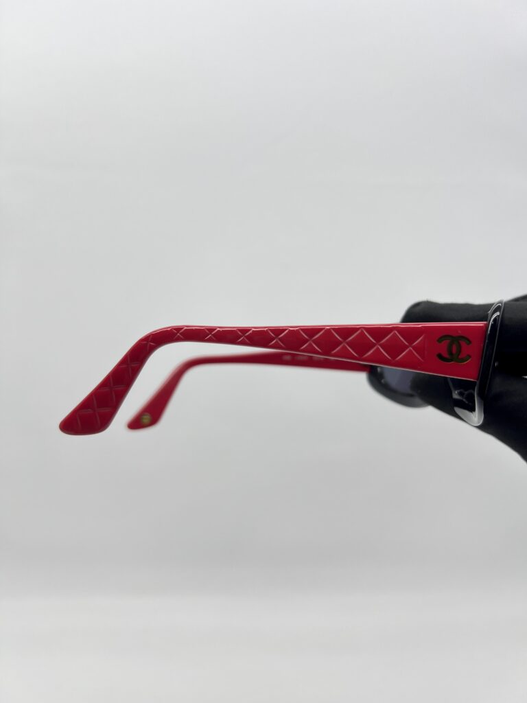Chanel Sunglasses Black Red