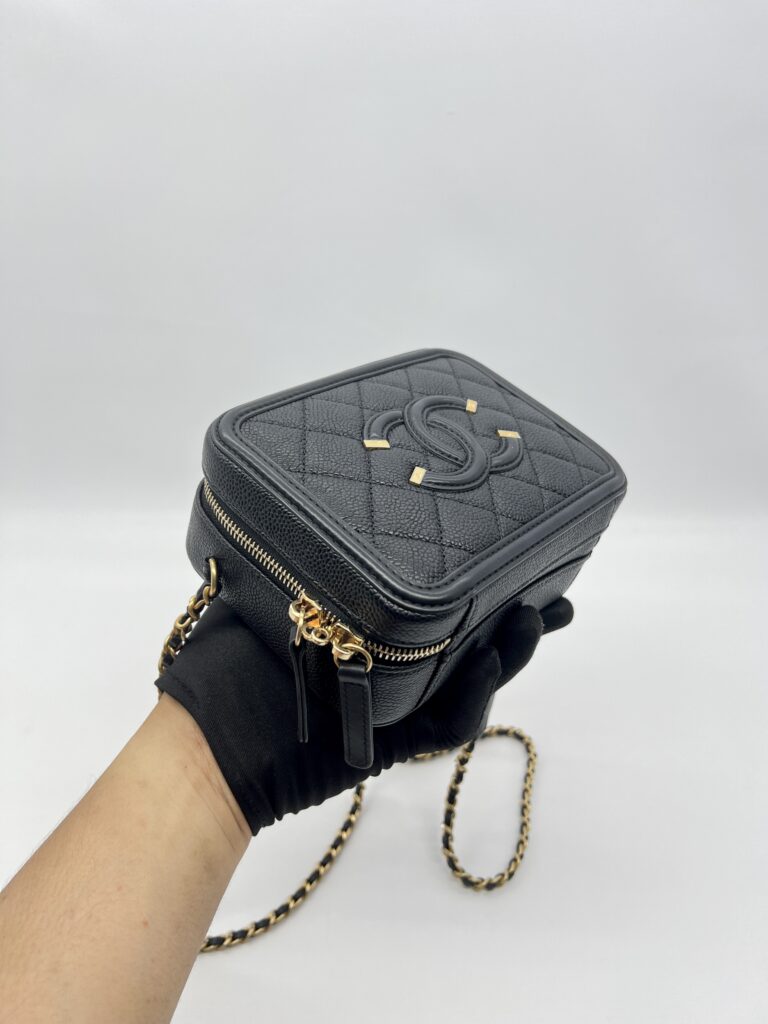 Chanel Vanity Case Top Handle Caviar Black GHW