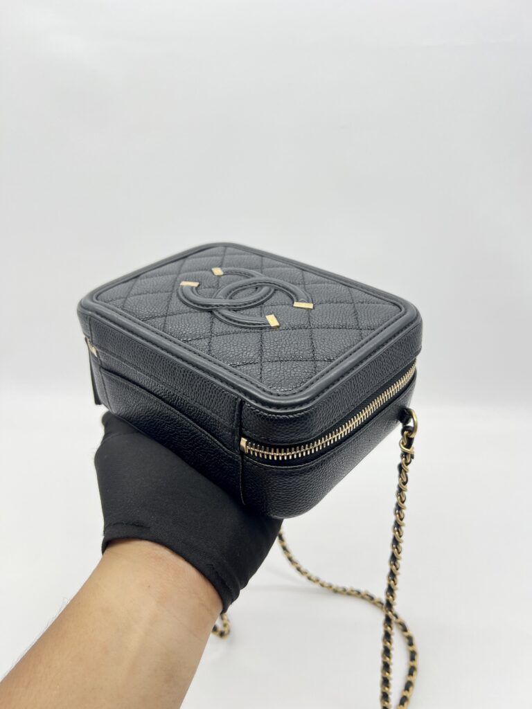 Chanel Vanity Case Top Handle Caviar Black GHW