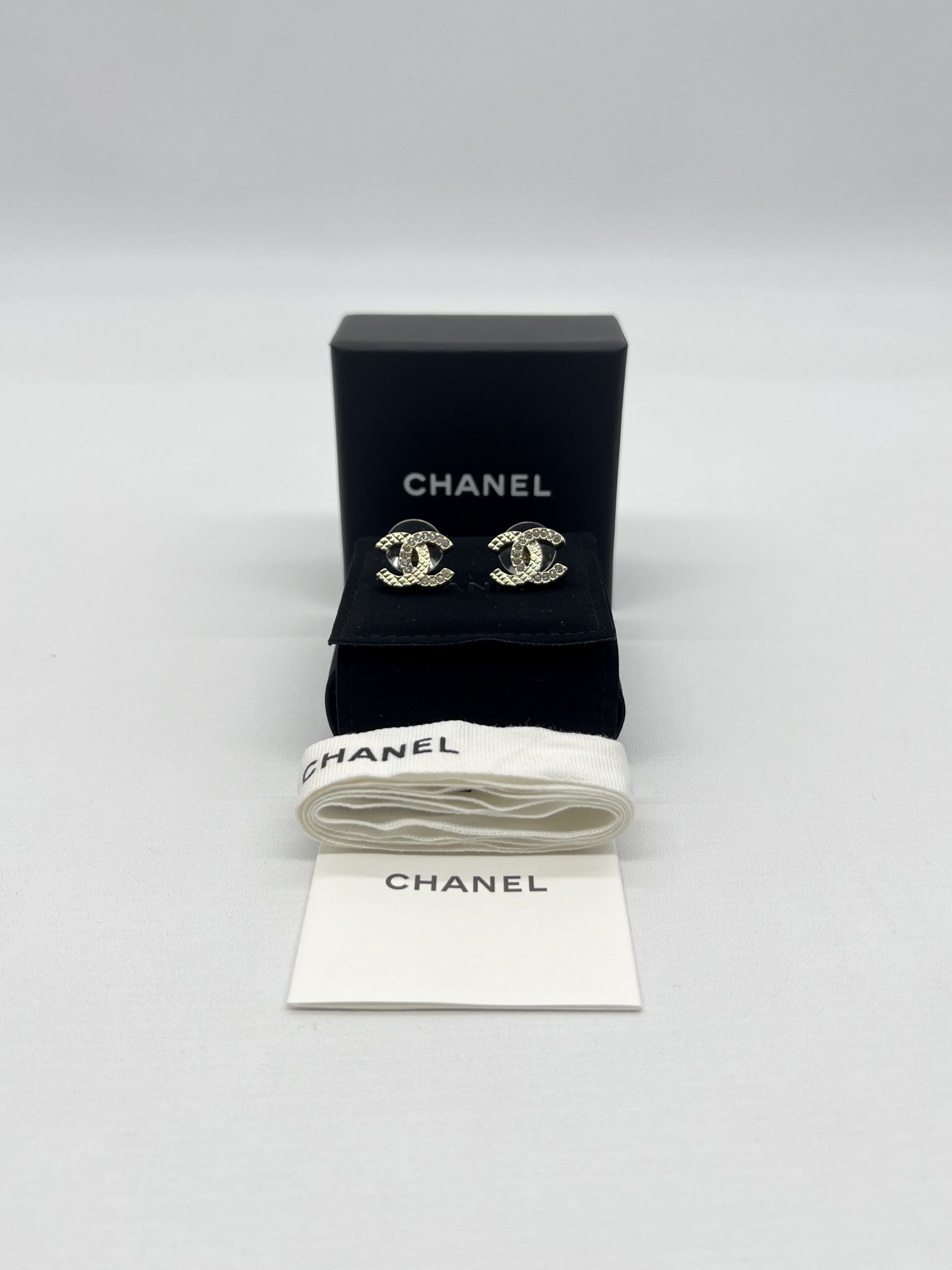 Chanel CC Crystal Earings Light Gold