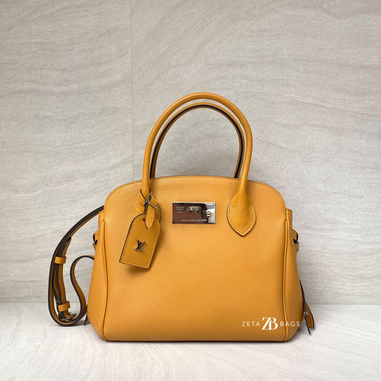 Louis Vuitton Nuage Milla PM Safran SHW