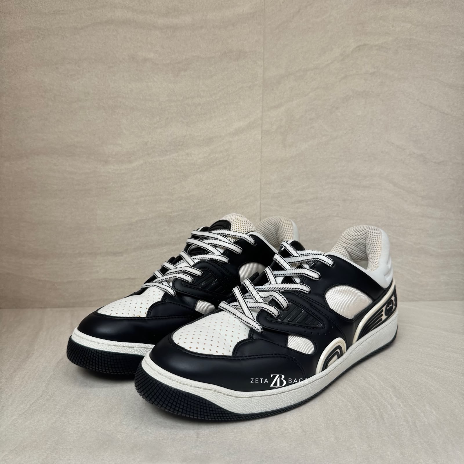 Gucci Basket Sneakers Demetra Black White