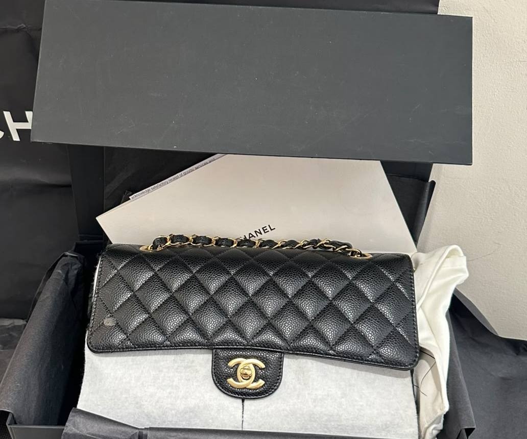 Chanel Classic Medium Black Caviar GHW