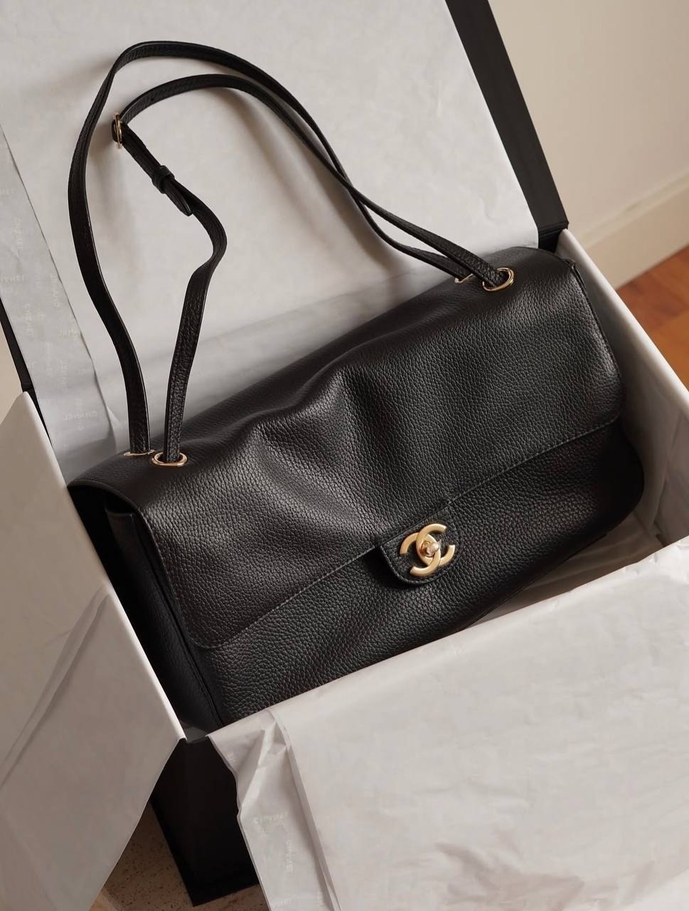 Chanel Blazy Maxi 32cm Flap Bag in Black Grained GHW