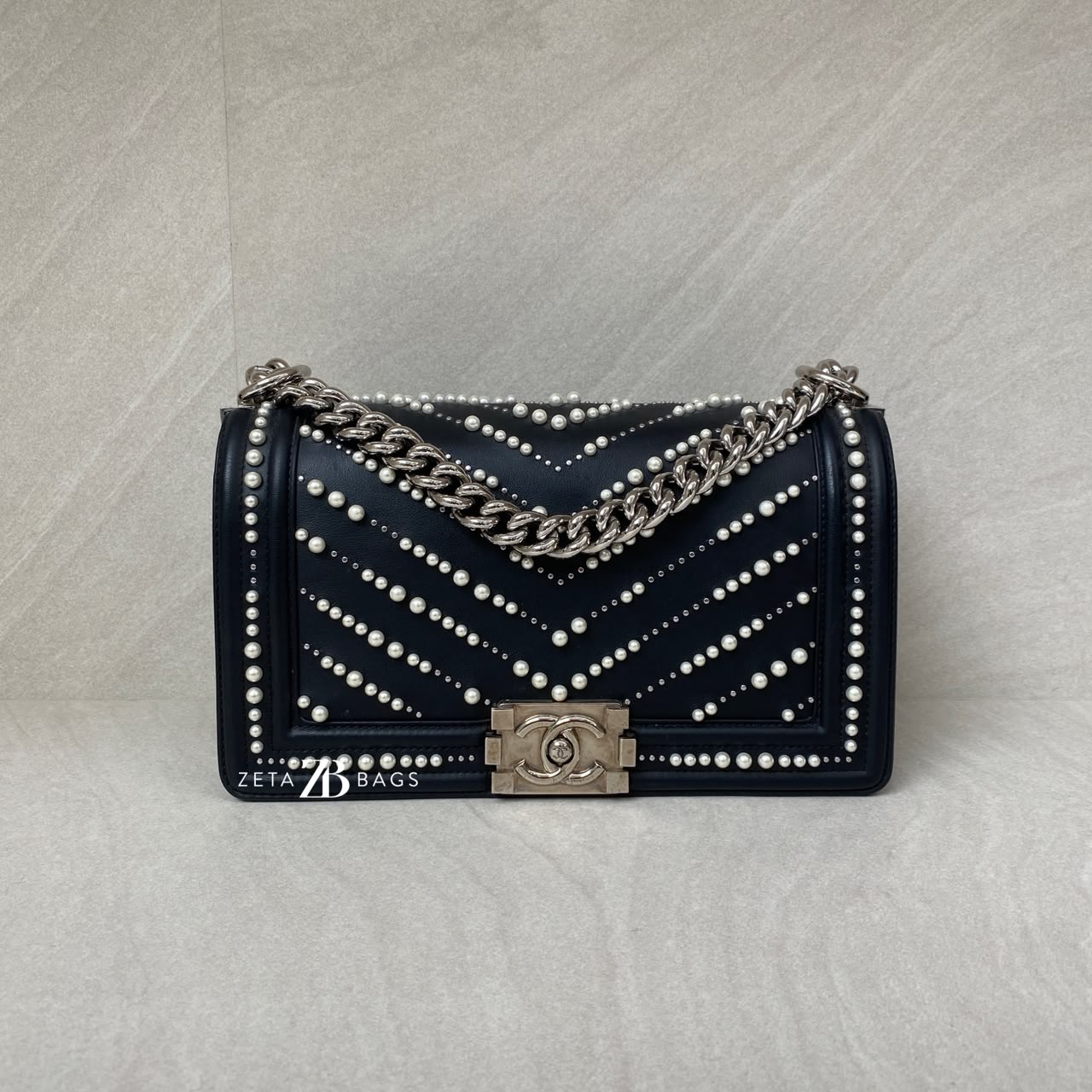 Chanel Boy 25 Lambskin Pearl Black SHW