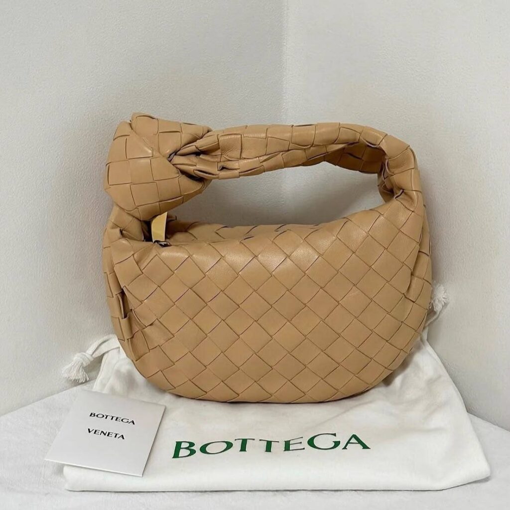 Bottega Venneta Mini Jodie Almond GHW