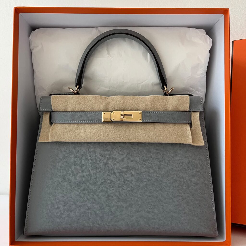 Hermes Kelly 28 Gris Pantin Madame Sellier Permabrass