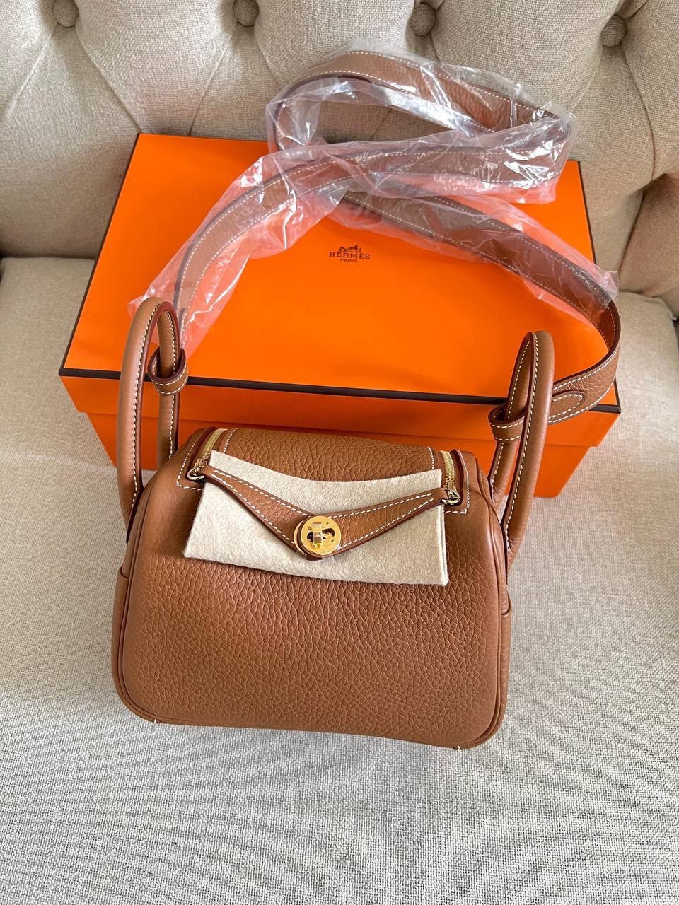 Hermes Mini Lindy Gold Clemence GHW