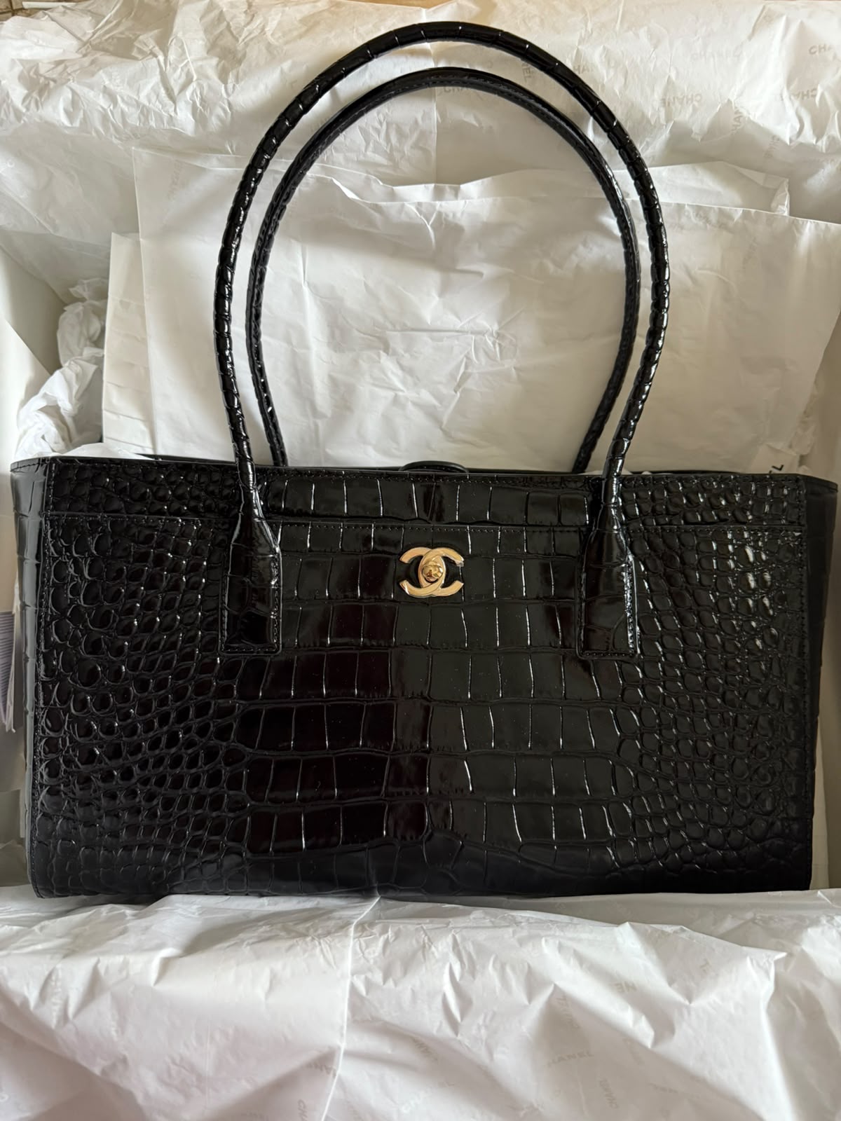 Chanel tote Executive Croco Black GHW