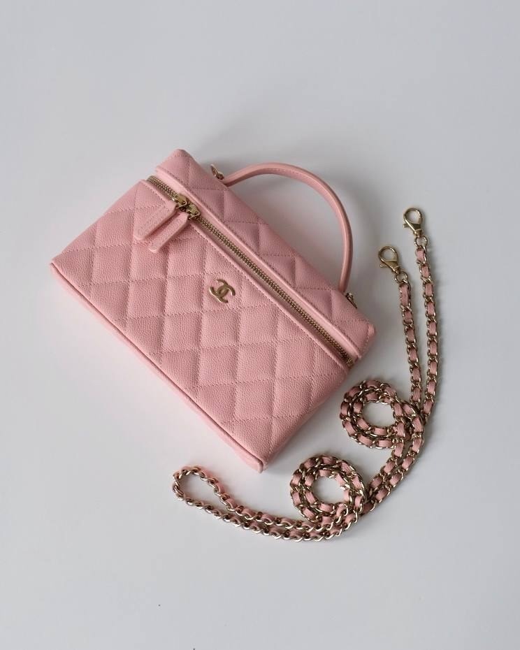 Chanel Vanity Top Handle Bag 25C in Pink Caviar LGHW