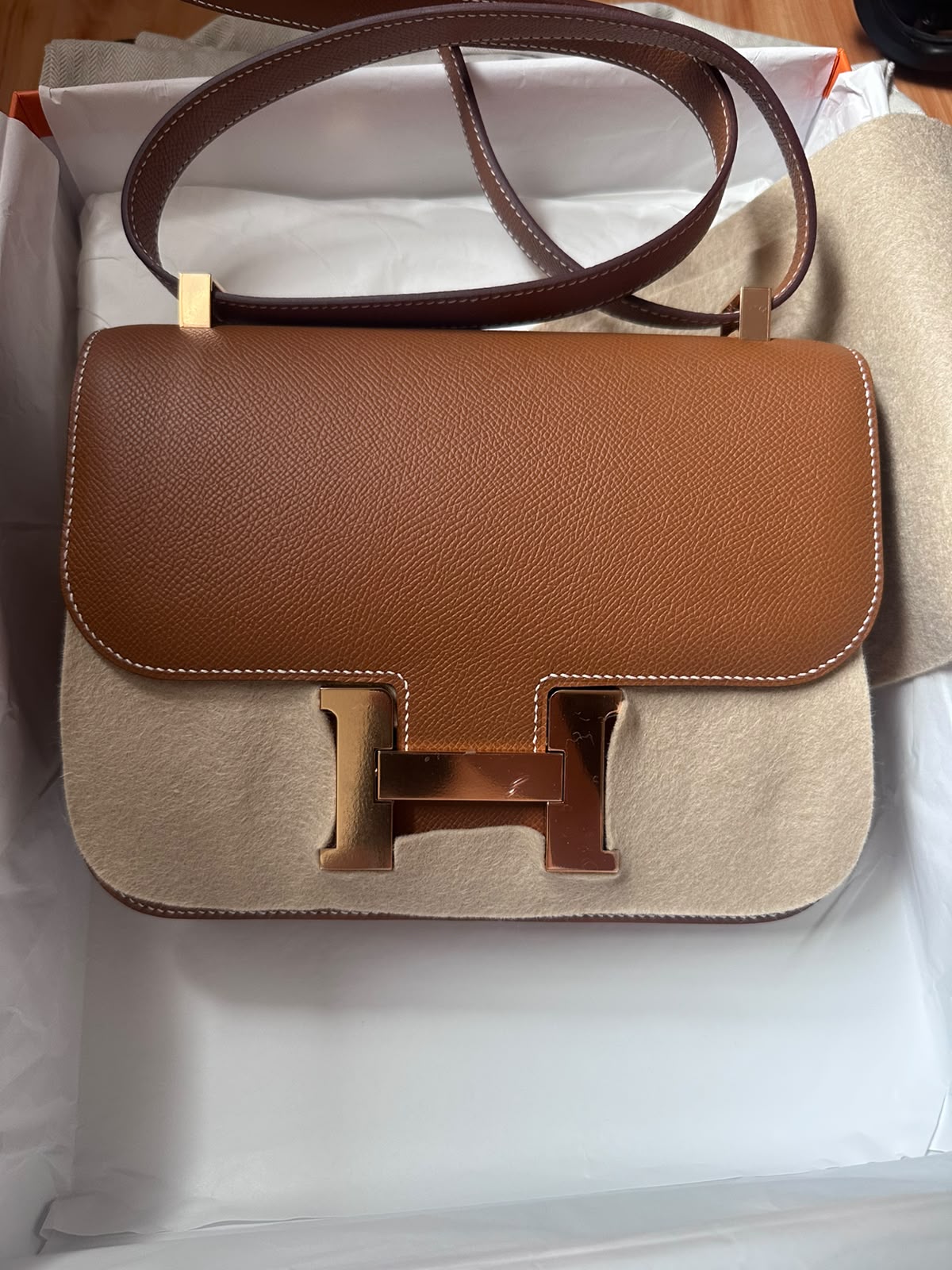 Hermes Constance  24 Gold Epsom RGHW