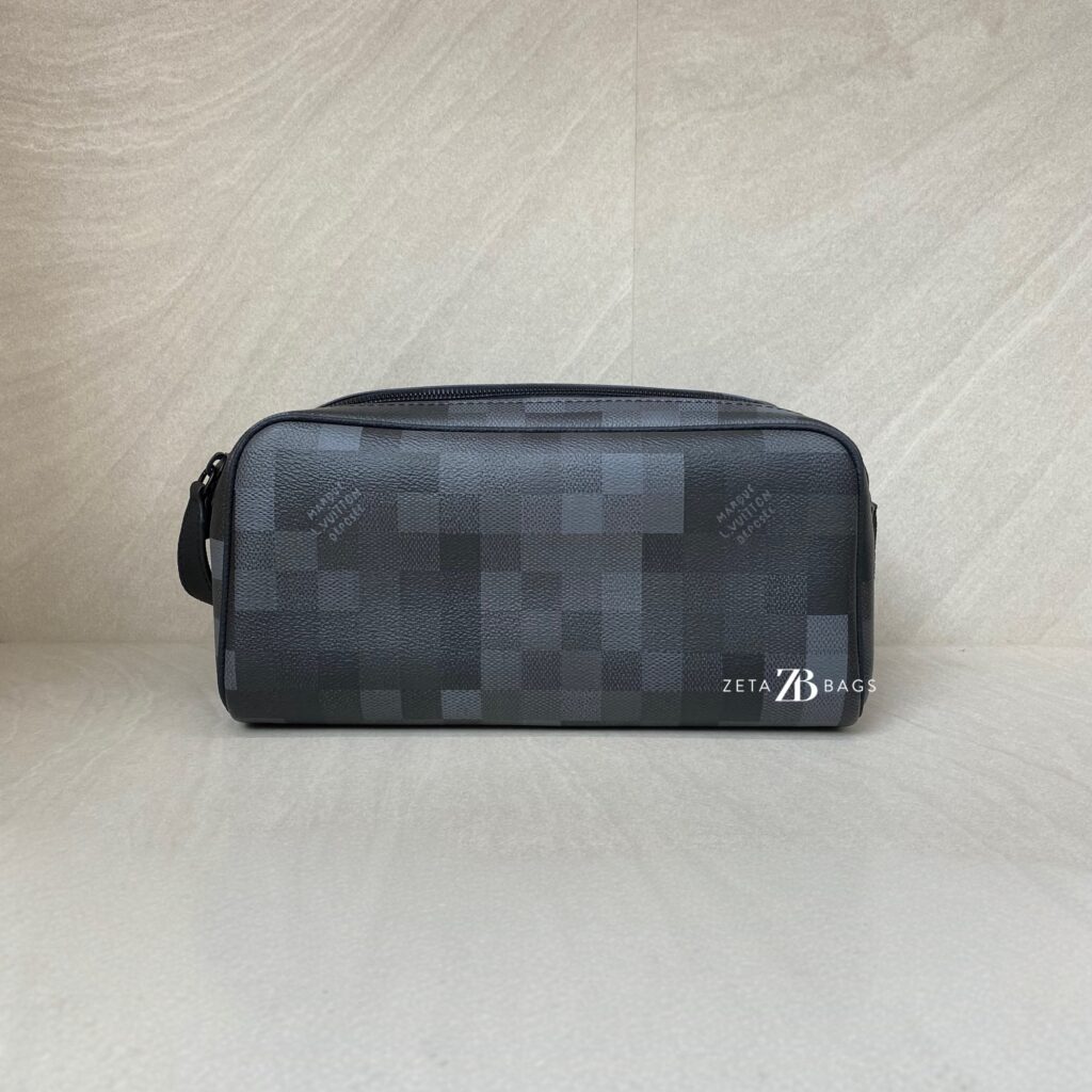 Louis Vuitton Dopp Kit Damoflage Black