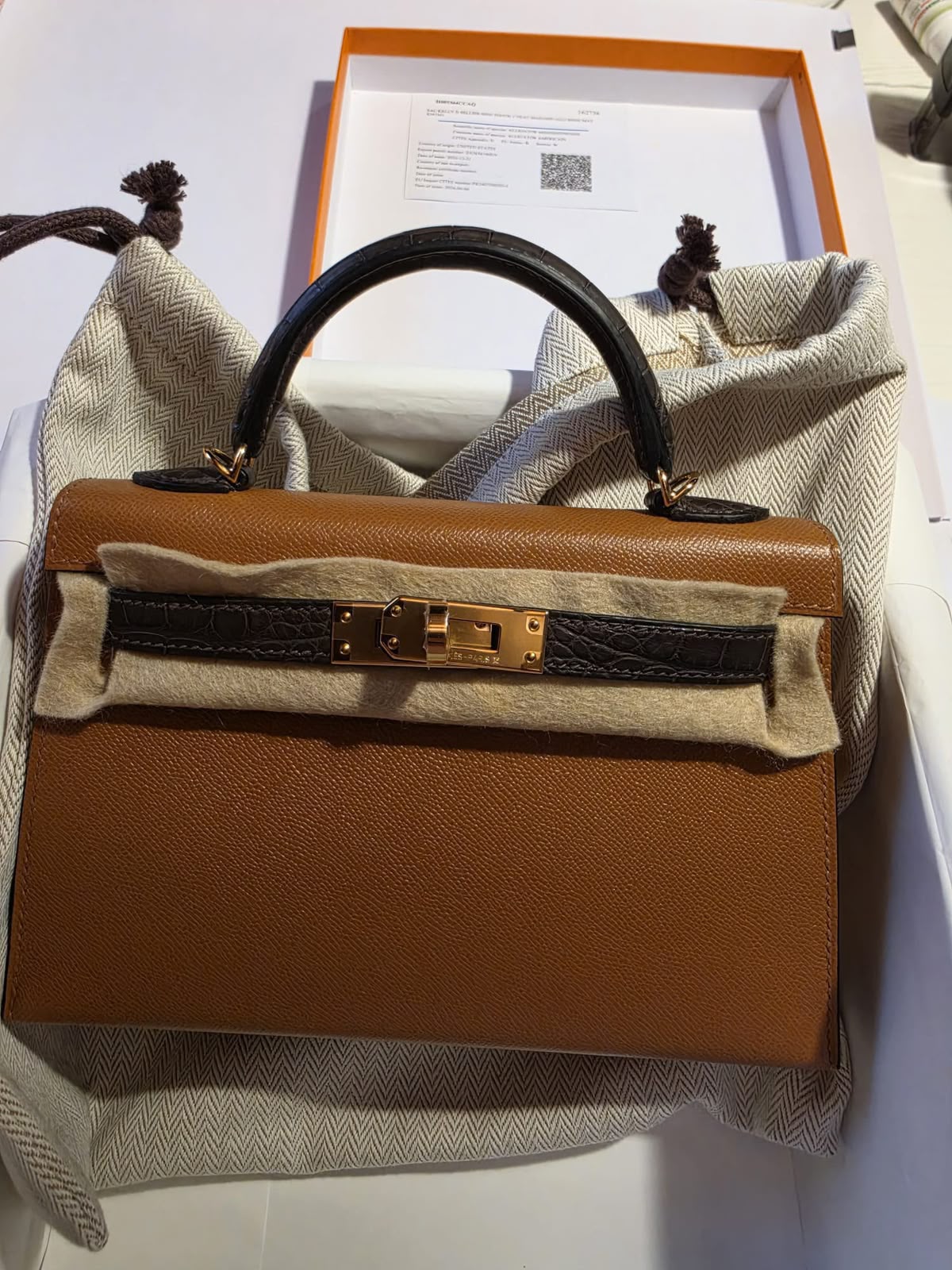 Hermes Kelly 20 Touch gold madame sellier Alli Matte GHW