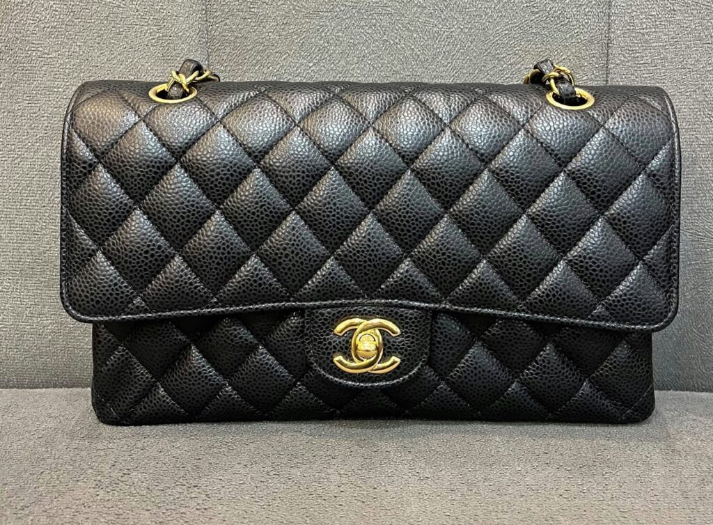 Chanel Classic Flap Bag Medium Black Caviar GHW
