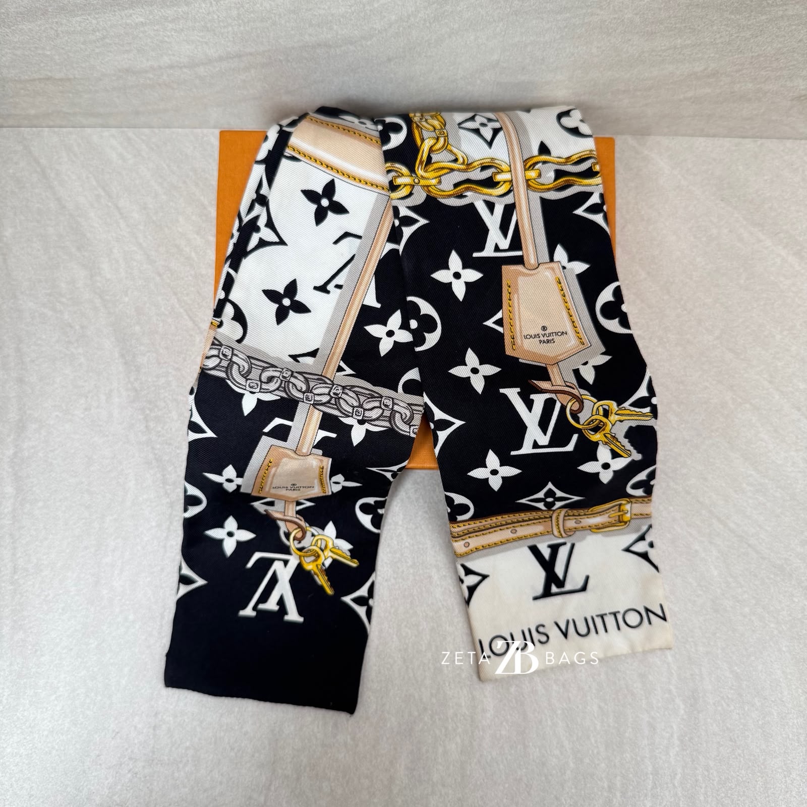 Louis Vuitton Bandeau Silk Monogram Confidential Black