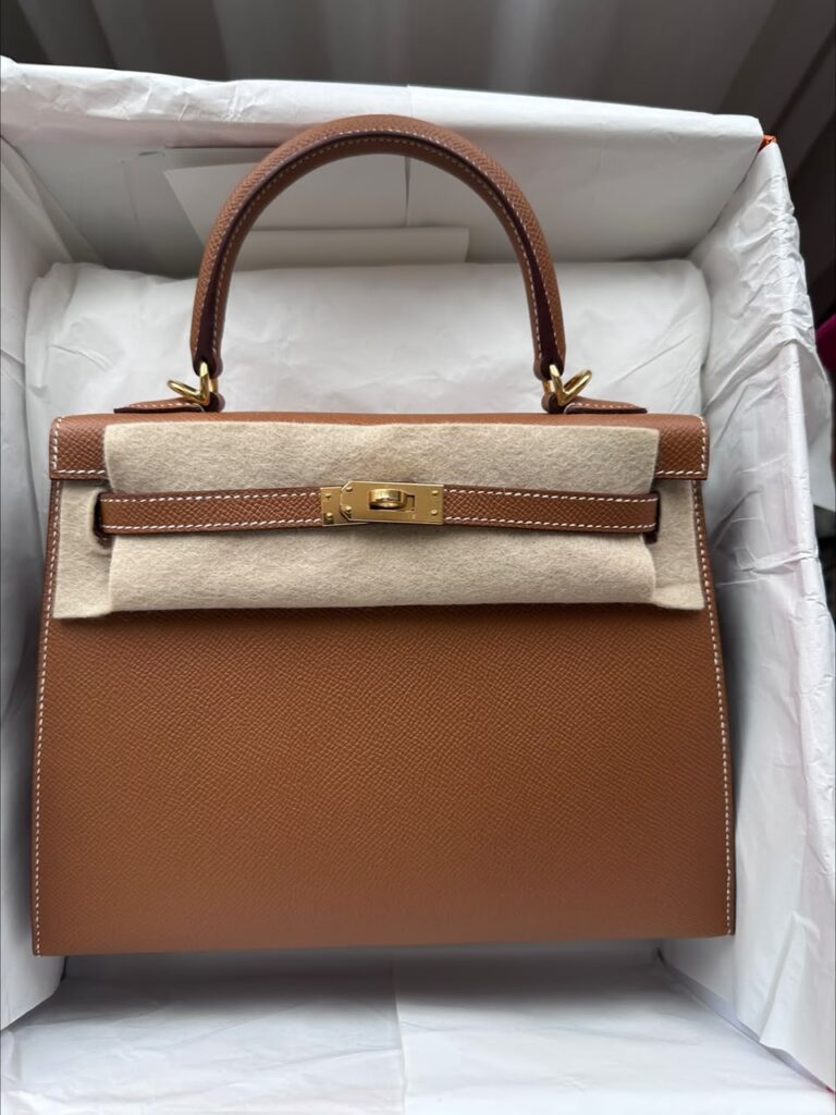 Hermes Kelly 25 Gold Epsom GHW
