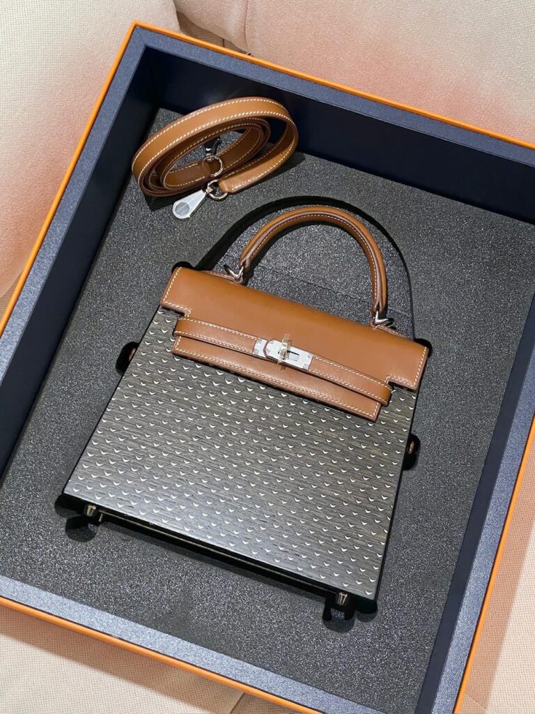 Hermes Kelly Wood PHW